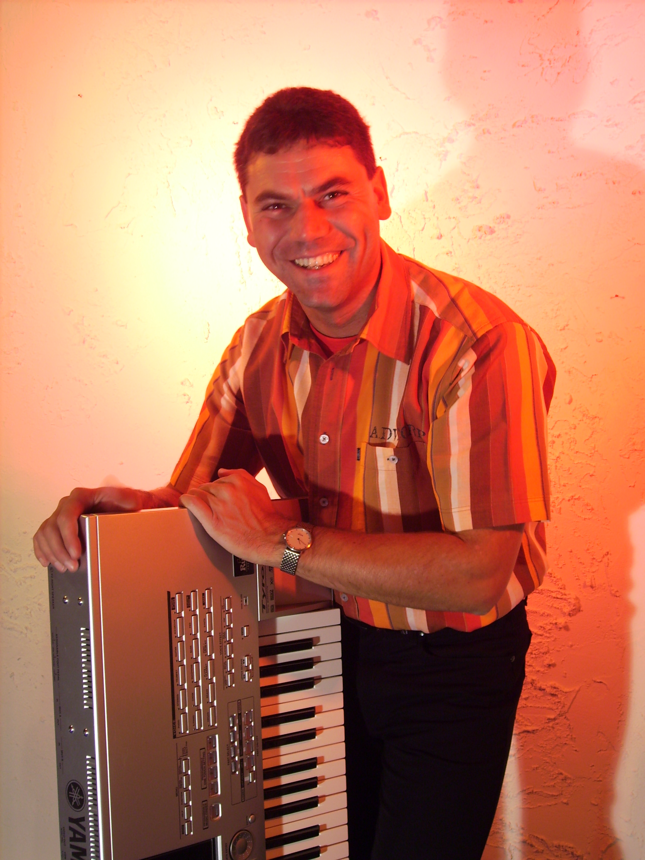 Stefan mit Keyboard